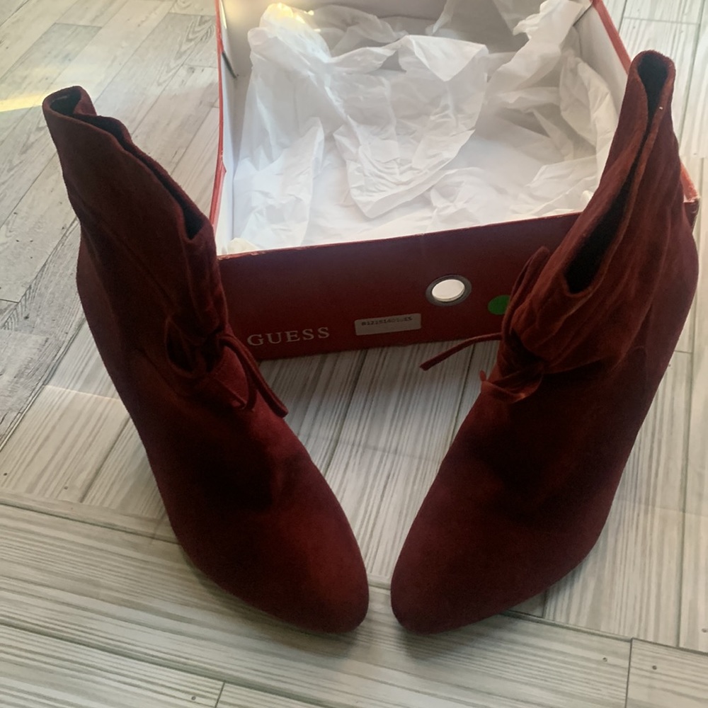 Suede stylish ankle boot - Picture 3 of 4